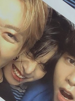 DY_201__'s tweet photo. 꺄르르 소리날거같은 도영이 웃음이 조아
꺄르르 도잉 ~~ https://t.co/Jj4LiAdj81