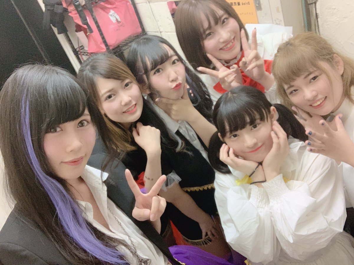 miyajyaga382's tweet photo. #新宿FNV LIVE終了⚡️
ご来場ありがとうございました☺️
いつも来てくれてる方も
初めましてな方も
仲良くしてくれてほんとにありがとう💜
すきすき💜
次のライブは 4/28(日)六本木!
愛でにきてくれたら嬉しいな🥺💜
ご予約はDMにて💌
#エジスト #EdgeTwist https://t.co/xRa17iFKE4