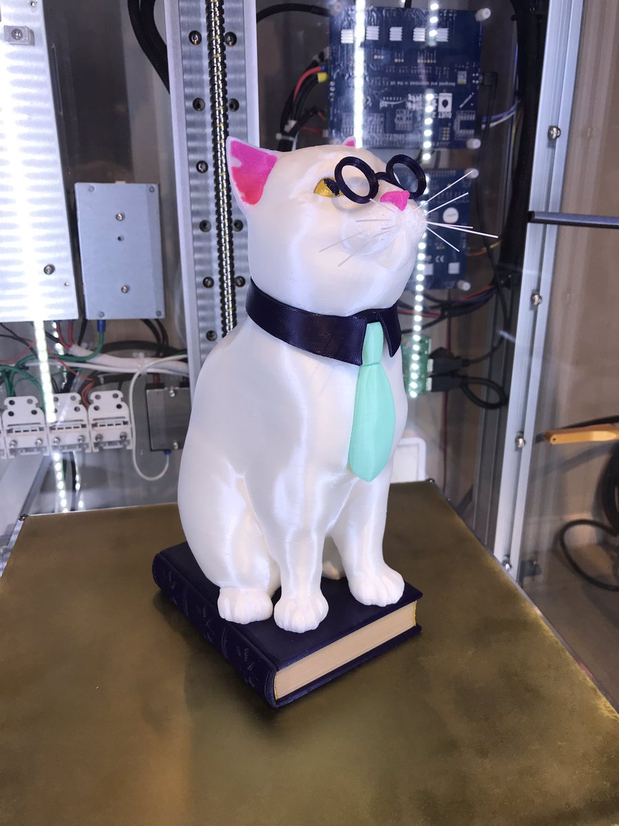 TechildLLC's tweet image. #Librarycat print completed! Murphy needs better whiskers! Printed in @SnoLabs3D filaments; Pearl white, black amethyst, mint green, woodfill, alchemist gold, and pink on Opencore! What an amazing model, thank you for sharing @loubie_3D!