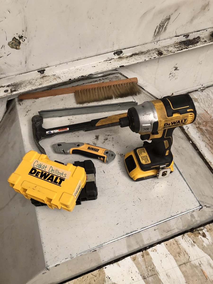 busnameMcGeekin's tweet photo. Get to use my fancy box cutter tonight. Shout out to @DEWALTtough We try to make sure the important tools are DeWalt because we know they’re reliable! #tools #toolssavelives #DeWalt #shortbusconversion https://t.co/RSAY3BOwSG