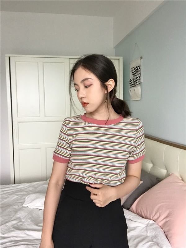 lalida123pink's tweet photo. #C553
💘เสื้อยืดลายทาง🍑
อก35
ยาว23.5
ราคา250฿
#เสื้อผ้าสไตล์เกาหลี #ชุดเที่ยวทะเล #เสื้อ��ที่ยวทะเล #เสื้อฮาวาย #เสื้อผ้าวินเทจ #เสื้อผ้าสไตล์วินเทจ #เสื้อลายทาง #เสื้อยืด #เสื้อลายทาง #เสื้อรัดรูป #เสื้อเข้ารูป #HowtoPerfect https://t.co/60yZZNWwII