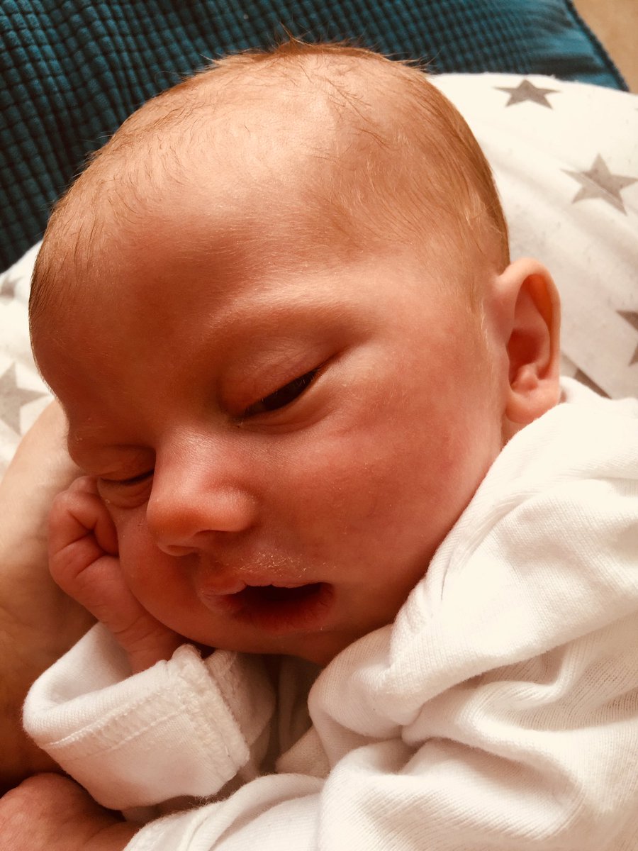 DoveEmma's tweet photo. Massive thank you to all the staff @CareSheffield for helping to bring little Connie Eva into the world, she is a dream come true! #ivf #donorbaby #singlemotherbychoice @CARE_Fertility https://t.co/xviiAlTjCu
