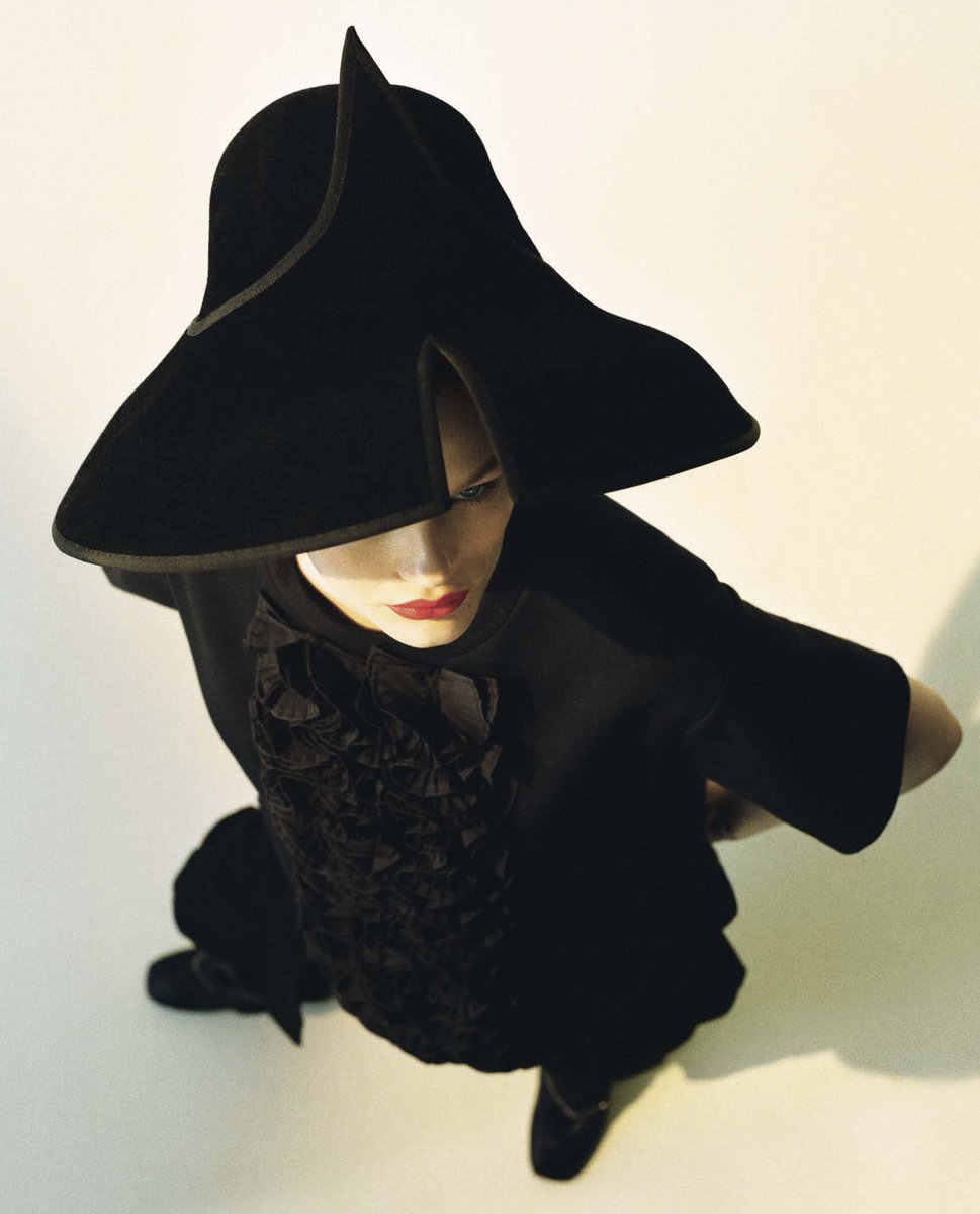 The Art of Looking Sideways Kris Grikaite (p Brianna