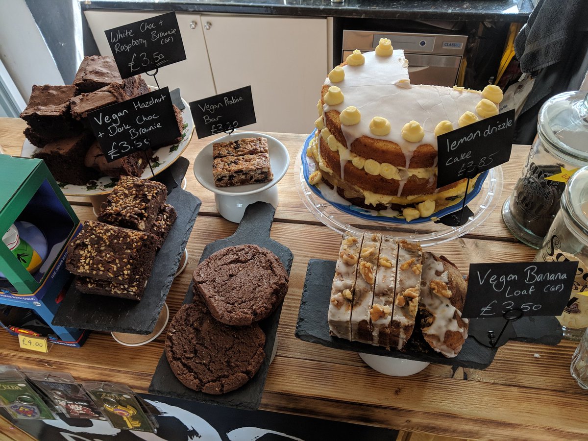 BDiddleys's tweet image. Cookies, cakes, brownies, and damn fine coffee in the North Laine #brighton #retrogaming #nintendo #sega