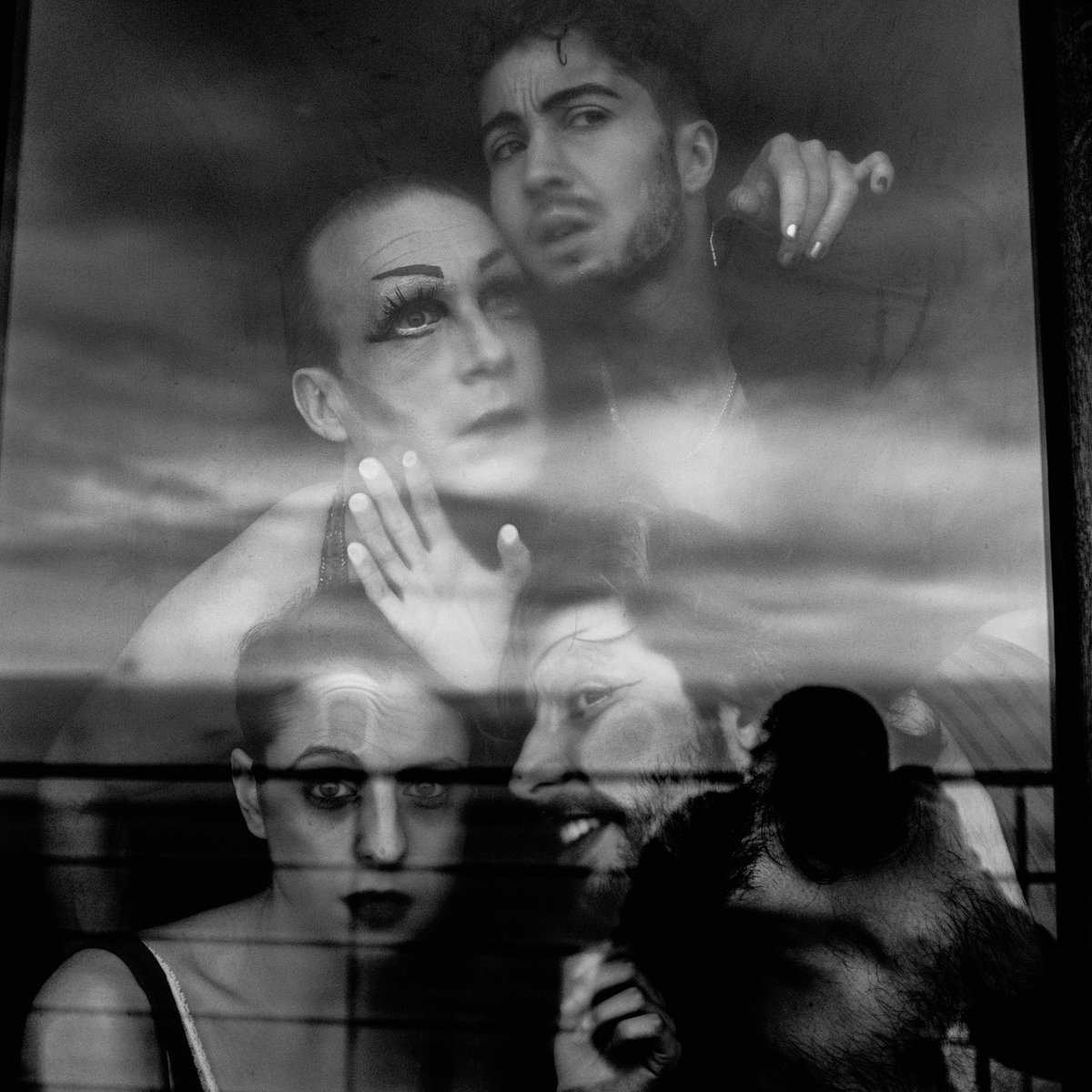 🔴 24 de Abril en Café Teatro Mimosa a las 21:30h nuevo #miercolestravesti de @marinita_y_sus_maromas 🔴
Con <a href="/RobertoCasalOf/">Miuaberto</a> @nico_elsker @marinitacalleja <a href="/LeonorSangabrie/">Leonor Sangabriel</a>