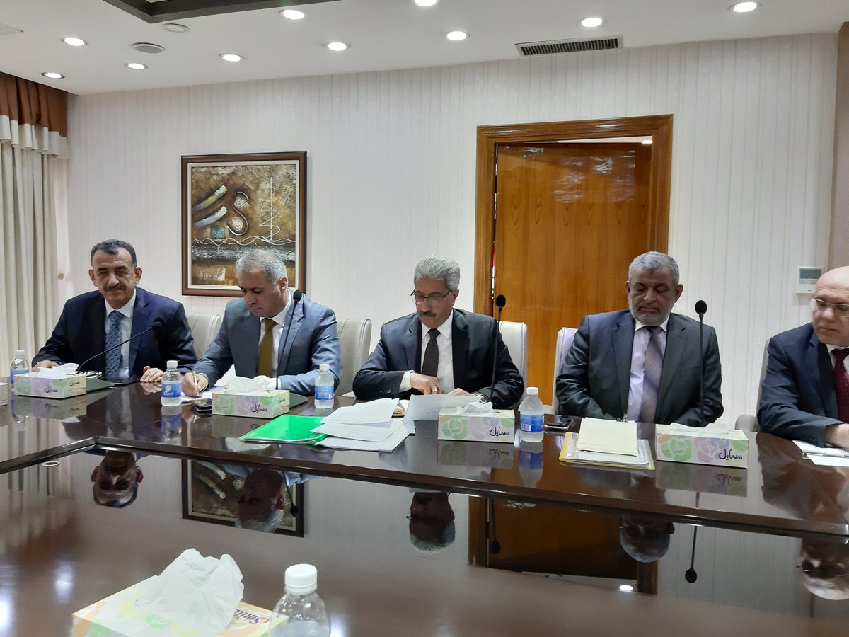 وزير الصحة والبيئة يستقبل رئيس خلية الازمة في نينوى الاستاذ الدكتور مزاحم الخياط
