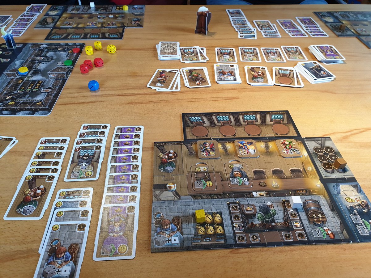 Schnatterinchn's tweet photo. Heute Morgen eine Revanche gespielt und prompt gewonnen ๐๐ช
#Spielen !!! ๐
#tavernenimtiefenthal @Schmidt_Spiele
@WolfgangWarsch
#Spiel #Spiele #Game #Games #gaming #gamemorning https://t.co/nADrhR7EC5