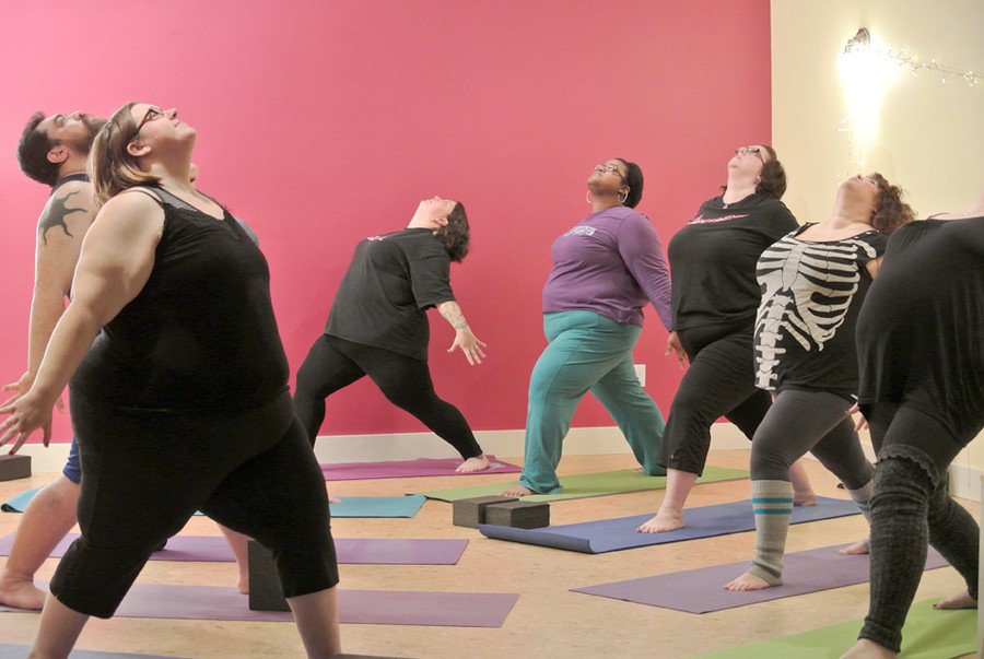 FatGirl_Reviews's tweet photo. 6 FAT WRITERS, ACTIVISTS AND ATHLETES WHO DEFY TRADITIONAL FEMININITY - Thank you Bitch Media for putting this together! And we see you there @resilientfatgoddex ! :)  
https://t.co/Zm8HyjONLO https://t.co/FtClwZk8QJ