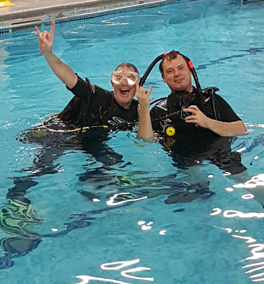 TrainingScuba's tweet image. A beautiful morning here in #Northampton. Time to sort the #scubadiving equipment that's taken over the house! We're a startup #business but my many years of experience as a #scuba instructor makes #learning with us so much #fun. Check us out scubadivingcentre.co.uk #LIVEtheLIFE