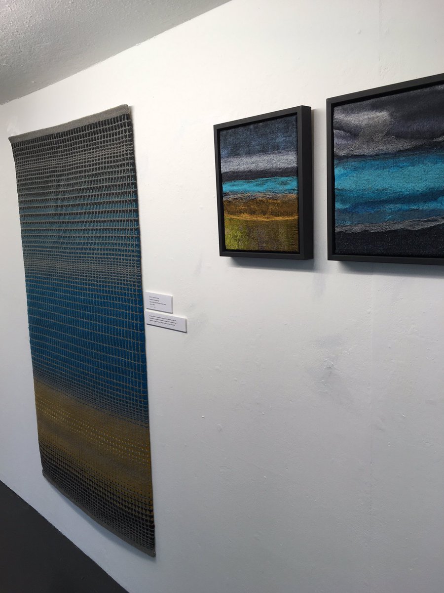 angieptextiles's tweet photo. Dramatic coastlines in St Ives this morning & in Salthouse Gallery. #fearlesscolour #textileart
Two disclaimers. @GillHewittArt took the photo whilst walking the dog, and I designed the rug the other way up without a coastal view in mind. (But when in Rome ‘n all that) https://t.co/QKk4sV2agP