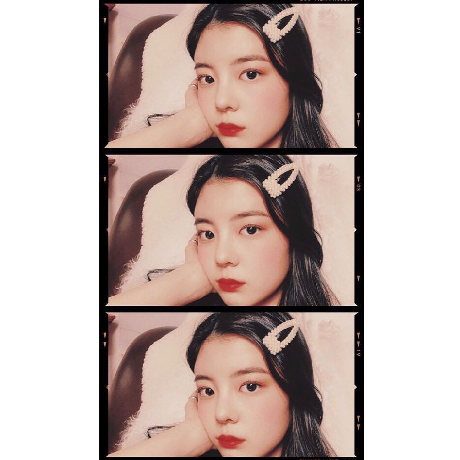 CHOIJISU_TH's tweet photo. 190414 – https://t.co/ZcMsvhQGkM instagram update

สุดสัปดาห์ที่ผ่านมาเป็นยังไงกันบ้างคะ? อากาศวันนี้ค่อนข้างครึ้มและหนาวเลยค่ะ ทุกคนระวังจะเป็นหวัดกันด้วยนะคะ🤧
แต่ก็โล่งอกไปทีที่อากาศค่อยๆอุ่นขึ้น.
– ต่อด้านล่างนะคะ –

#ITZY #있지 #LIA #리아 @ITZYofficial https://t.co/nQqDbopYlp
