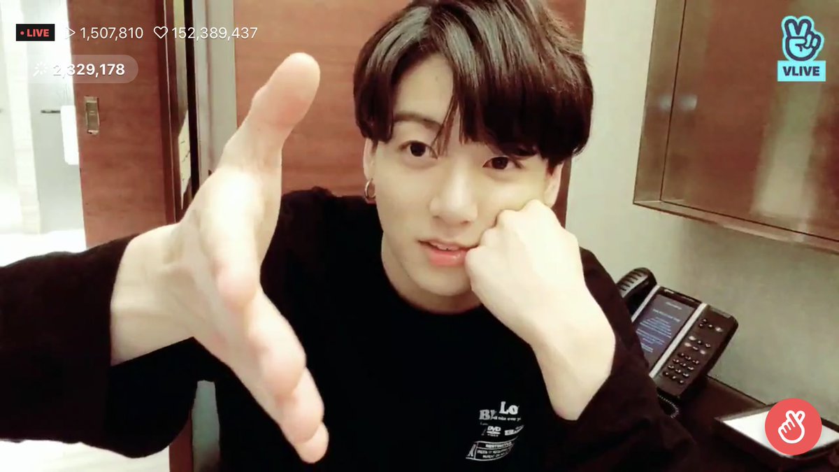 kookxvvvv's tweet photo. 전 정 국 죽도록 사랑해... https://t.co/6xGNkl6oja