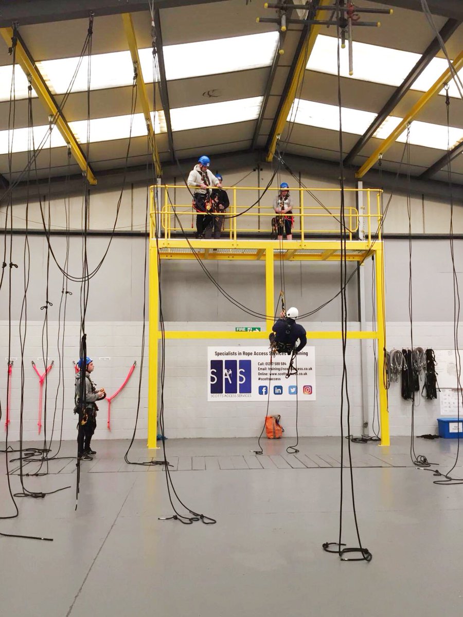 scottsaccess's tweet photo. 100% Passed this week at SAS! Congratulations everyone, great effort from all ✅💯
#passedatSAS #scottsaccess #iratatraining https://t.co/qnD3YyglaI
