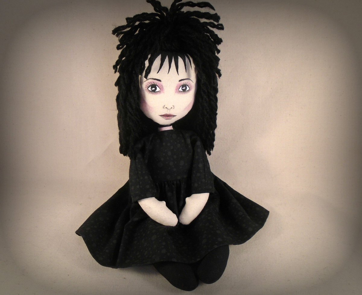 GothicMoppets's tweet photo. #lydia #beetlejuice #wonderfulwhitby #gothic #gothgirl 
#etsyseller #etsyshop #handmade #handpainted https://t.co/FGIwNBJ8aR