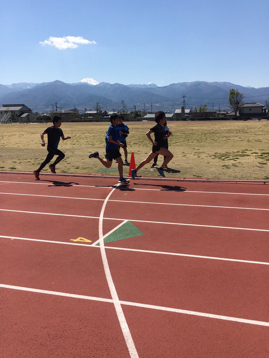 ygu_ac's tweet photo. 新入生を加えての練習をしました！
これからの活躍に期待です💪🏻✨
まだまだ新入生の参加、お待ちしてます！！気軽にお声がけください☺︎ https://t.co/LbksgKqWBC