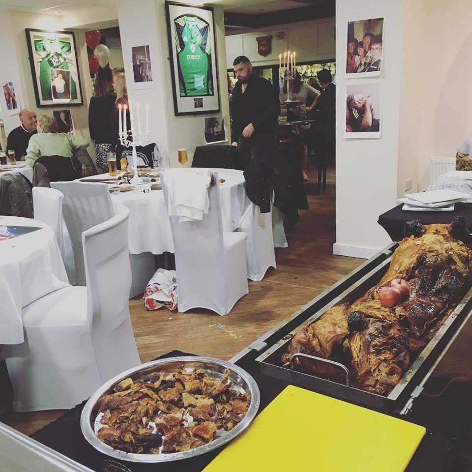 Hog N Roast tweet media