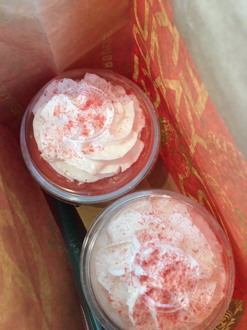 イチゴ飲んだ🍓白のほうが好きだな!
日曜のスタバの並びが辛かったくらい 