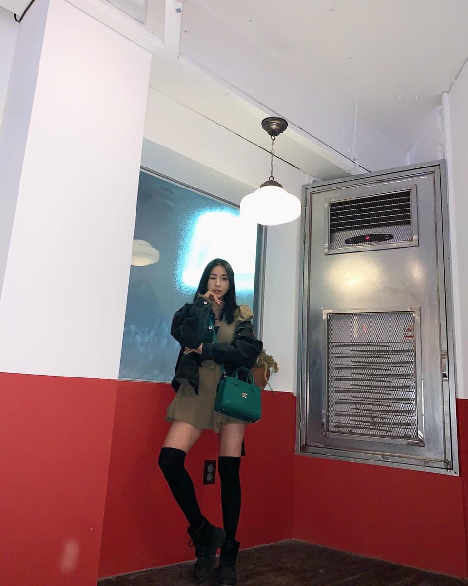 low quality yoon bora (@lwqualitybora) on Twitter photo 