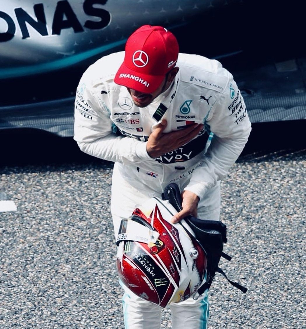 Team_LH's tweet photo. YES! 🔥🔥🔥 Our #5xWC #GOAT @LewisHamilton WINS the 1000th #F1 race 👊🏾 #ChineseGP 👑🏆#race1000 We are buzzing!! 😁 What a performance from our champ &amp; @mercedesamgf1 🙌🏾🙌🏼🙌🏾 A historic moment &amp; #TeamLH are so excited &amp; proud!!!💯🇬🇧👏🏾 Where are you celebrating today guys!? 🎉🎊 https://t.co/PlnlP5z9FU