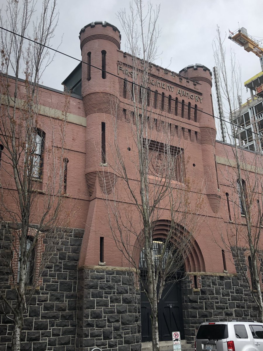 sirensalvage's tweet image. Just saw #crossingmnisose @PCS_Armory  w/ the talented @SeraLysMcArthur A lot to unpack, new voices &amp;amp; perspective given to the Lewis &amp;amp; Clark Corp of Discovery juxtaposed w/the Army Corp of Engineers role w/oil co &amp;amp; their contractors treatment of Standing Rock water protectors.