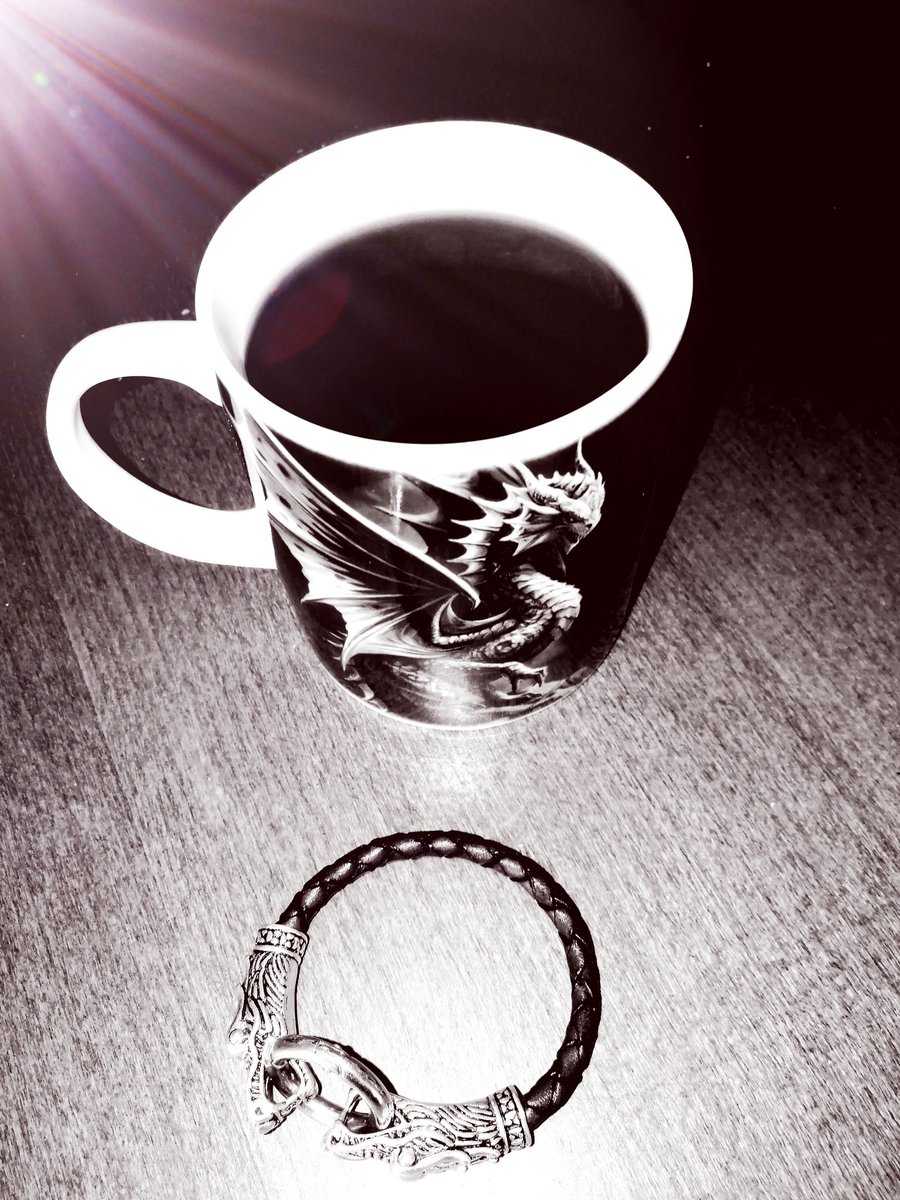BasedOneX_Fi's tweet photo. Morning Everyone, the sun's out here in #dorset, got my #witchesbrew in hand and ready to go 😎 #Crafturday #handmade #earlybiz #HandmadeHour #etsy #handcraftio #UKGiftAM #shopindie #supportsmallbusiness #myCraftyOnline #onlinecraft #witches #SundayMotivation #CoffeeLover #dragon https://t.co/X6J7S2ED0I