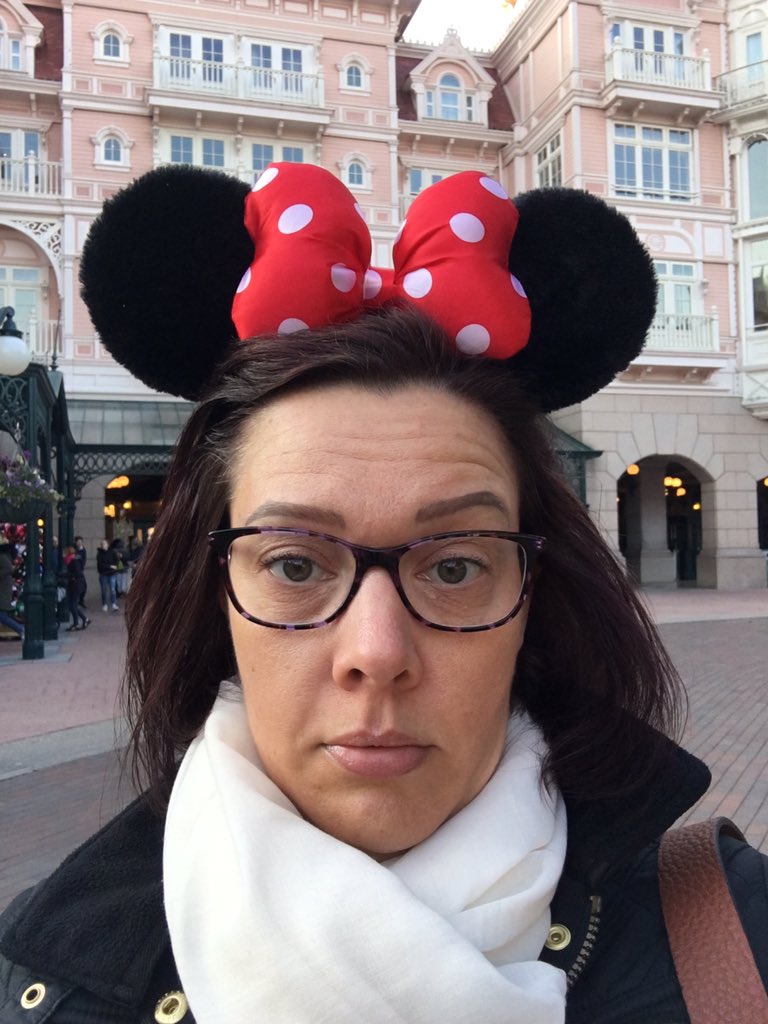 clarkeys_rgn's tweet image. I have been well &amp;amp; truly Disney’d 💤 Heading home to normality today, I don’t even know what day of the week it is #DisneyTime #Shattered #Magical #NoMoreLifeSizeDisneyCharacters