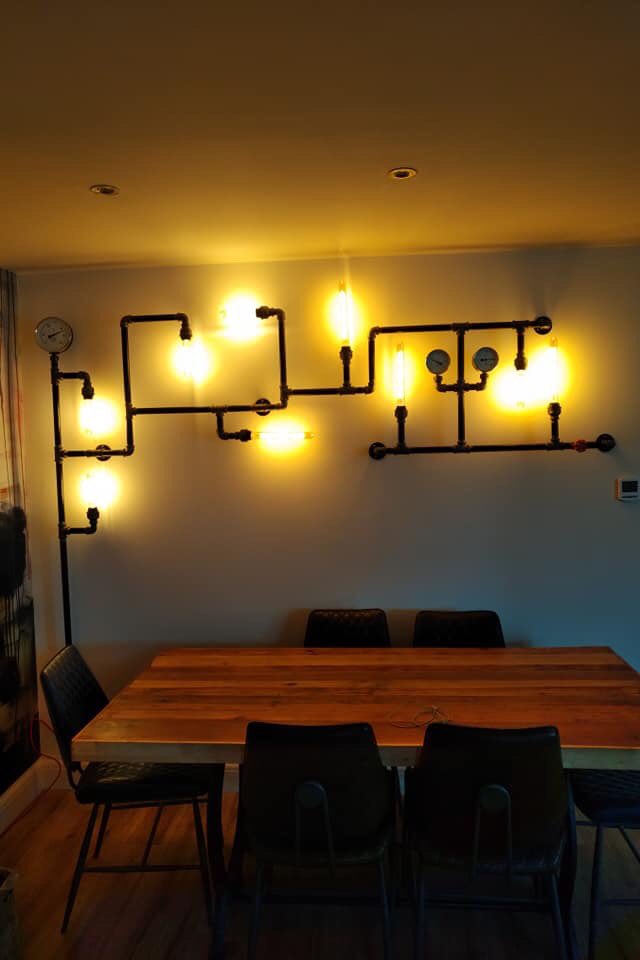 IndustrialWrks's tweet photo. Thank you Tracie and Malc for trusting me to build the bespoke wall light! Looks fantastic now it’s on your wall! #industrialworks #lightingdesign #statementlighting #industriallighting #walllights #bespokelighting #edison #pipelight #pipe #industrialstyle #handmadeinsomerset https://t.co/IyDSaqV1CQ