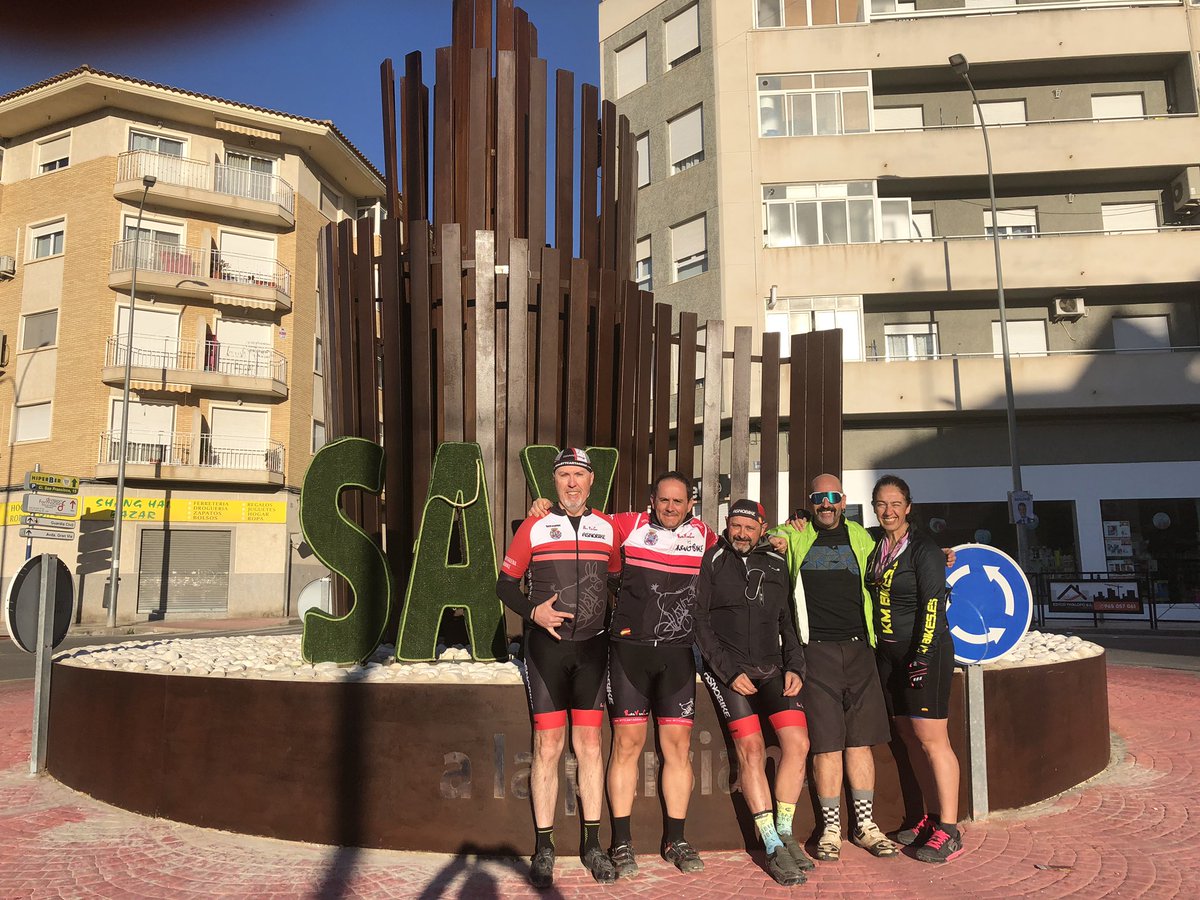 BTTCARTAGENA's tweet photo. Hoy última etapa @caminodelcid #DefensadelSur Sax/Orihuela comenzamos una previsión de día espléndido y con una incorporación hoy nuestro amiguete Nikyman https://t.co/E1uZmejvhJ