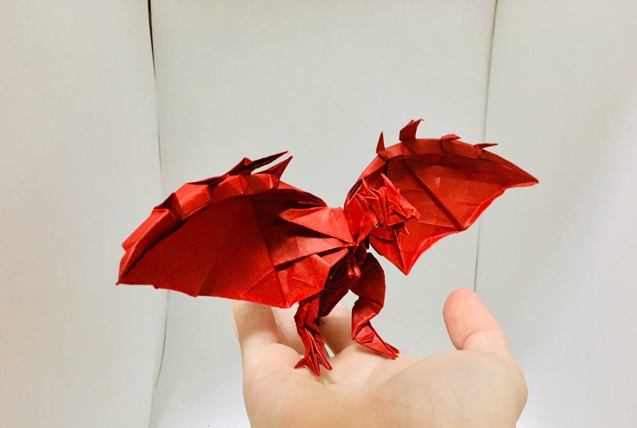 すぎぽよ A Twitter さくbさん Sakusaku858 のリオレウス Rathalos Designed By Saku B 40cmビオトープより One Sheet Of Square Paper なんとか完成させました٩ W و 翼の折り方が違うけど気にしてはいけない モンハンやったことある人は折る義務が