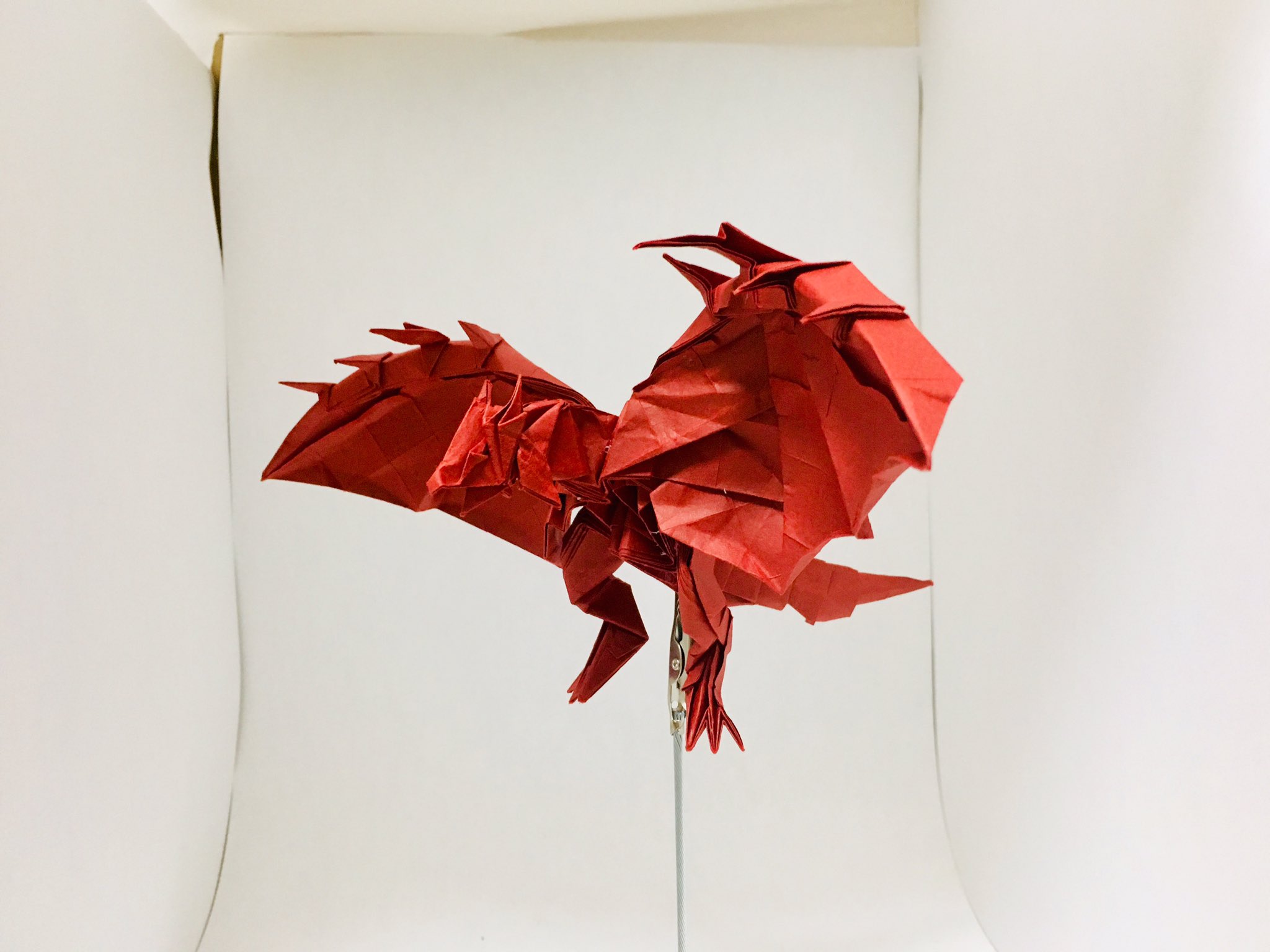 すぎぽよ さくbさん Sakusaku858 のリオレウス Rathalos Designed By Saku B 40cmビオトープより One Sheet Of Square Paper なんとか完成させました٩ W و 翼の折り方が違うけど気にしてはいけない モンハンやったことある人は折る義務が