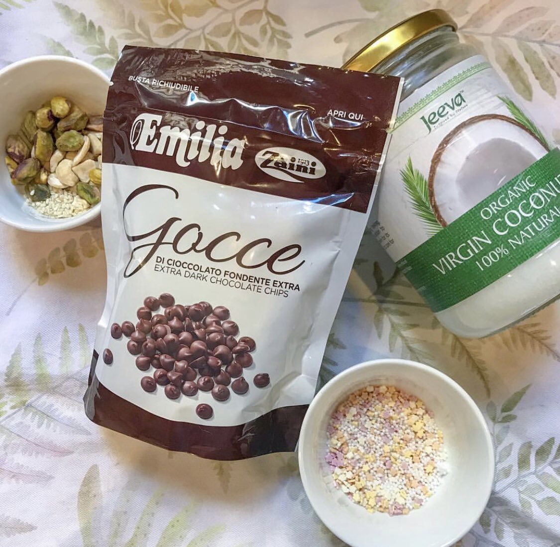 We’ve a wonderful, very simple Easter 🐣 chocolate 🍫 bark recipe for you to try using <a href="/Jeeva_Naturals/">Jeeva_Naturals</a> #coconutoil of course! 

Click on to our Jeeva instagram &amp; follow for this recipe &amp; more. bit.ly/2Ip1z9B