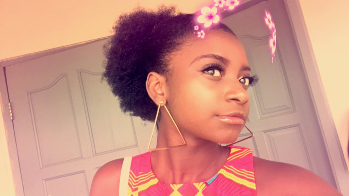 todays_maya's tweet image. Sundayyy!!!🔥
Meet my favorite filter☺️🍇