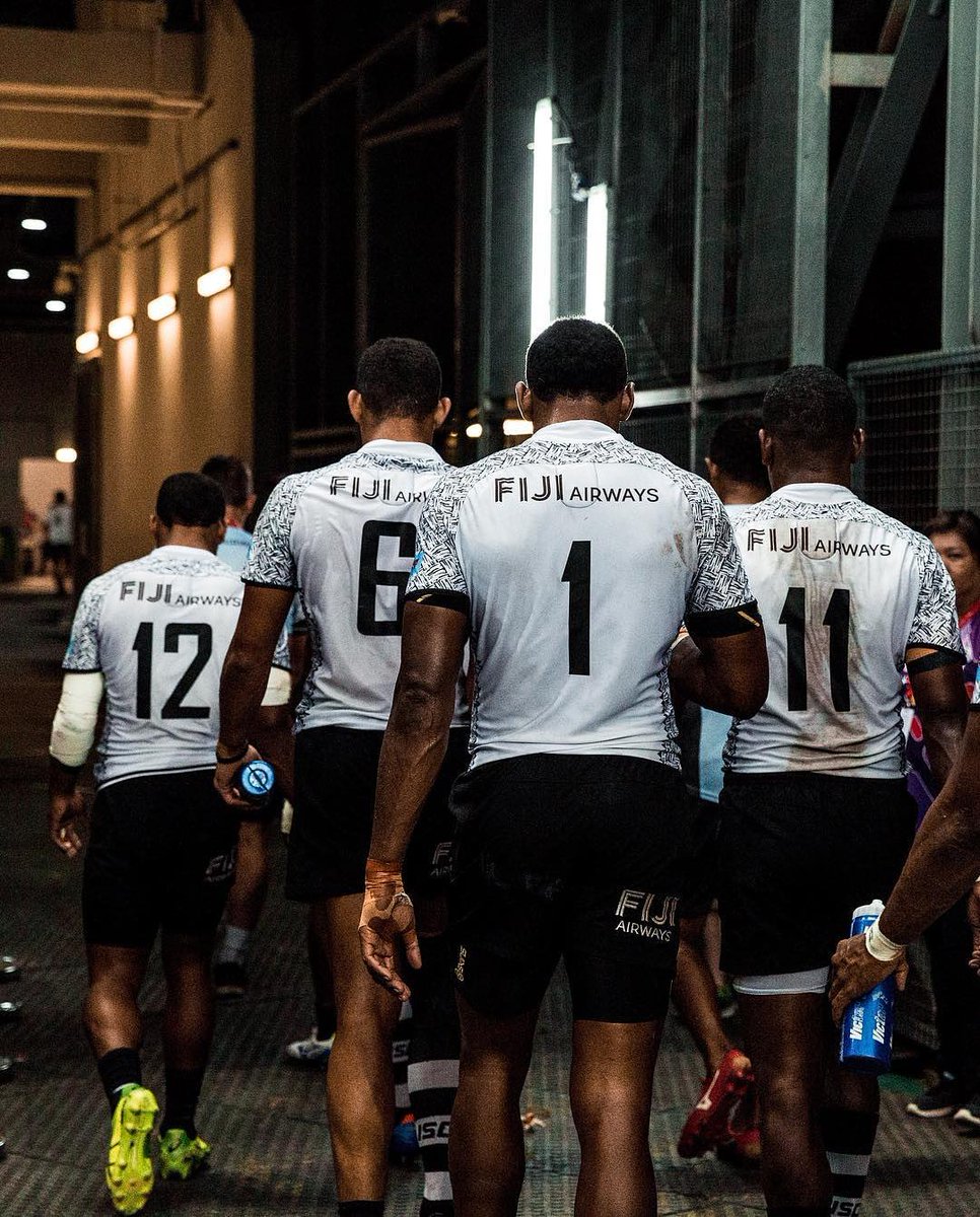 Fiji_7s's tweet photo. #Fiji7s ready to defend the #singapore7s title. Fiji will take on South Africa in the Cup Final at 11.00pm FJT. #tosoviti https://t.co/KQDbsju1j3