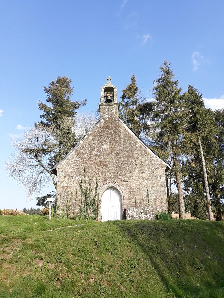 ThiChaplain's tweet photo. le petit #patrimoine religieux en #ruralie sur la commune de #Lignol dans le #Morbihan. https://t.co/O0pecnbiSj