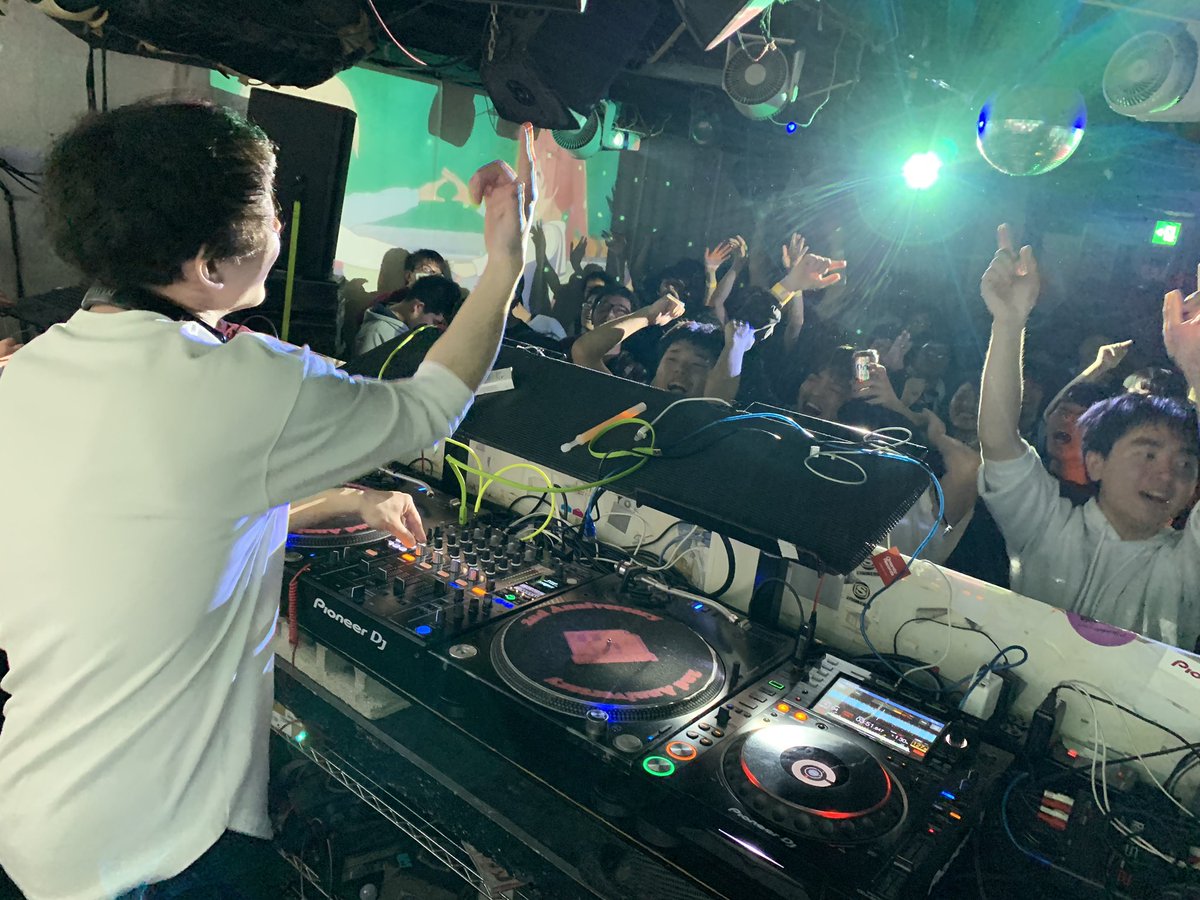 Xi Lium 秋葉原アニソンイベント Dj Colate可愛い女の子いっぱいでてくるアニメでわっちゃわっちゃになってます Xi Lium Mogra Xi Lium 秋葉原アニソンイベント Dj Colate可愛い女の子いっぱいでてくるアニメでわっちゃわっちゃになってます Xi Lium Mogra