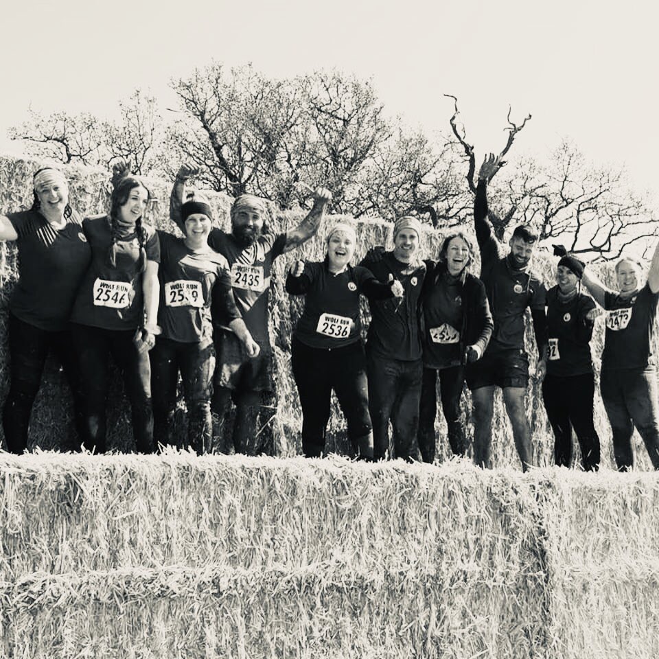 lauracox87's tweet image. Wolf run completed yesterday! #TeamHarriers #springwolfrun @encephalitis @HarriersBanbury @thewolfrun