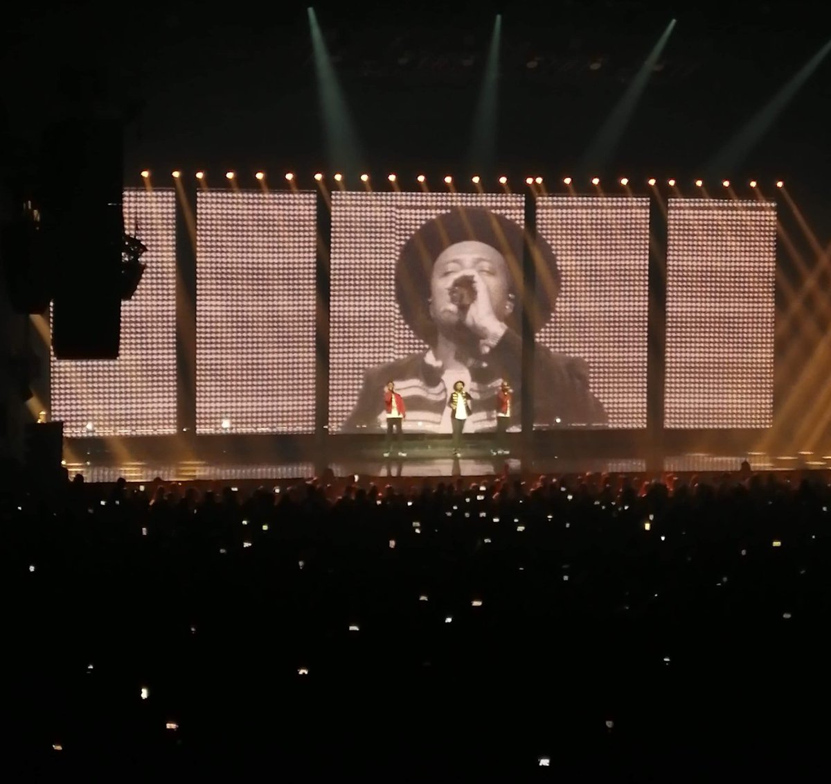 MamanProfite's tweet image. Superbe soirée passée hier au @LeMillesium pour le concert de @Sopranopsy4 !