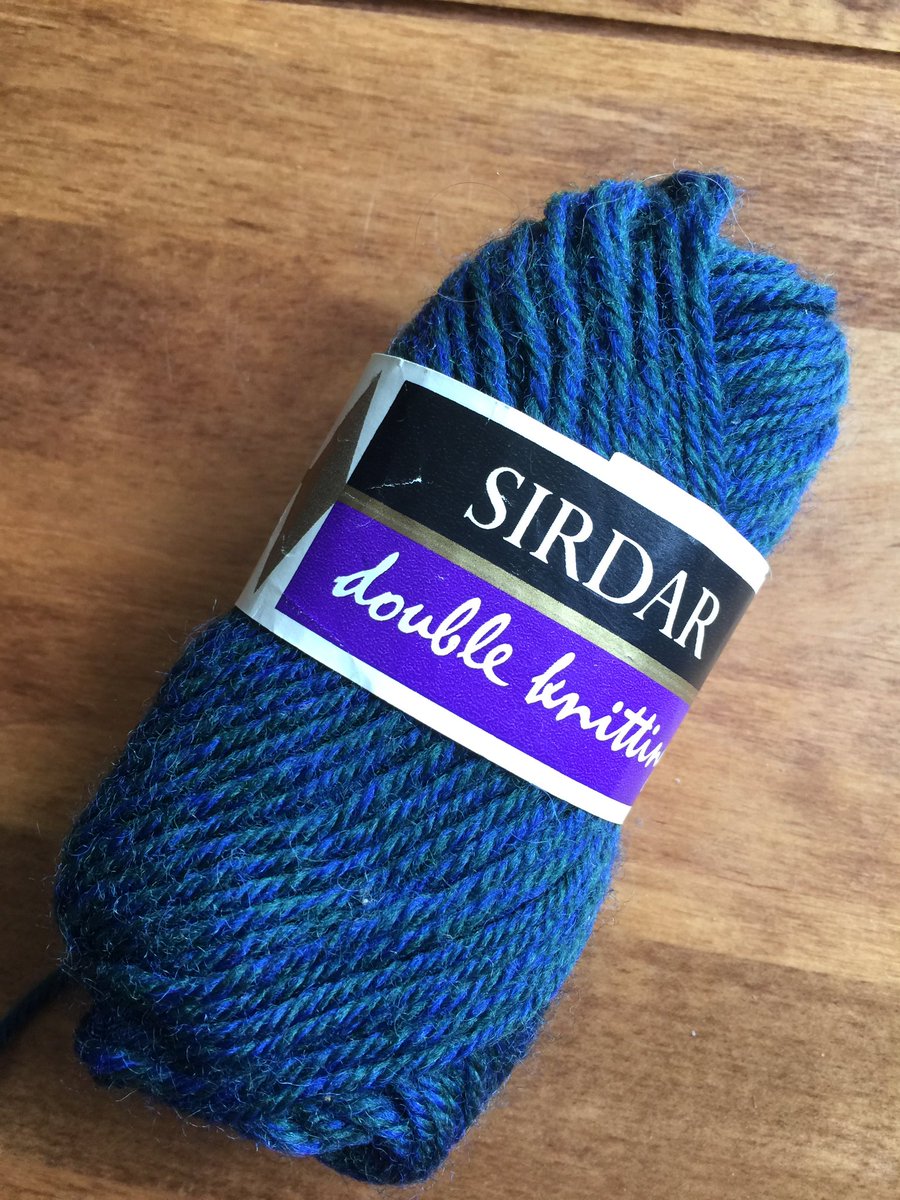 muninnherself's tweet photo. I said I’d teach the convalescing @epudom to knit so just checking I can actually remember how to do it. Wool courtesy of my Nana, probably bought in the 60s. #mothresistant https://t.co/2KW9ygNdMj