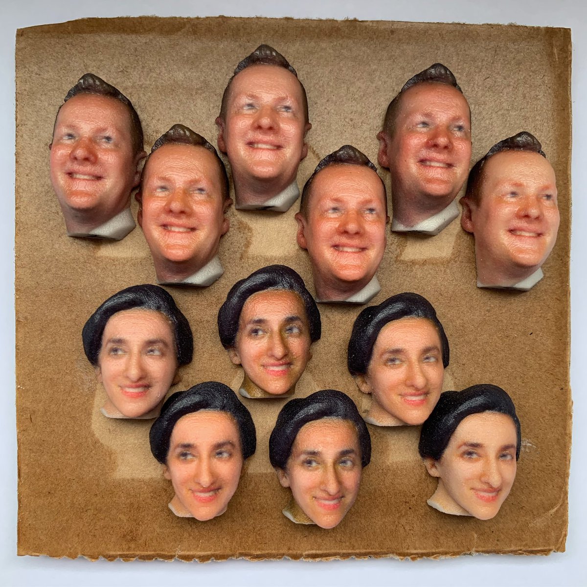 Creepy right? But the heads do help a lot with testing colours so our products are of the highest quality! 
.
.
.
. #3d #printing #3dprinting #3dprint #3dprints #3dprinted #london #pattern #present #presents #head #heads #testing #colours #weird #but #cool #creepy