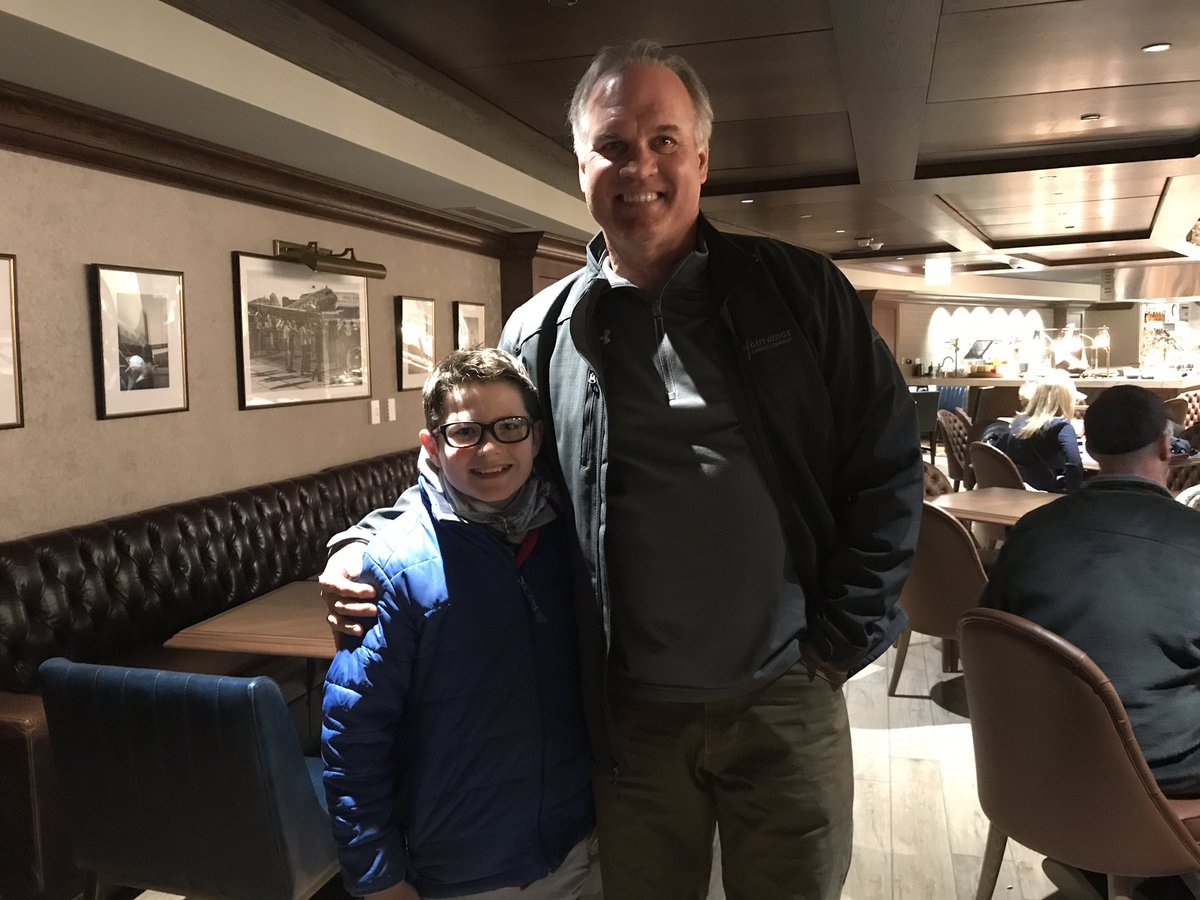 dc_drjosh's tweet photo. Welcome to Wrigley! Jackson’s first visit to see the Cubs and Ryne stopped to snap a pic with him. Go Cubs! #Cubs https://t.co/wKnUceQBEt