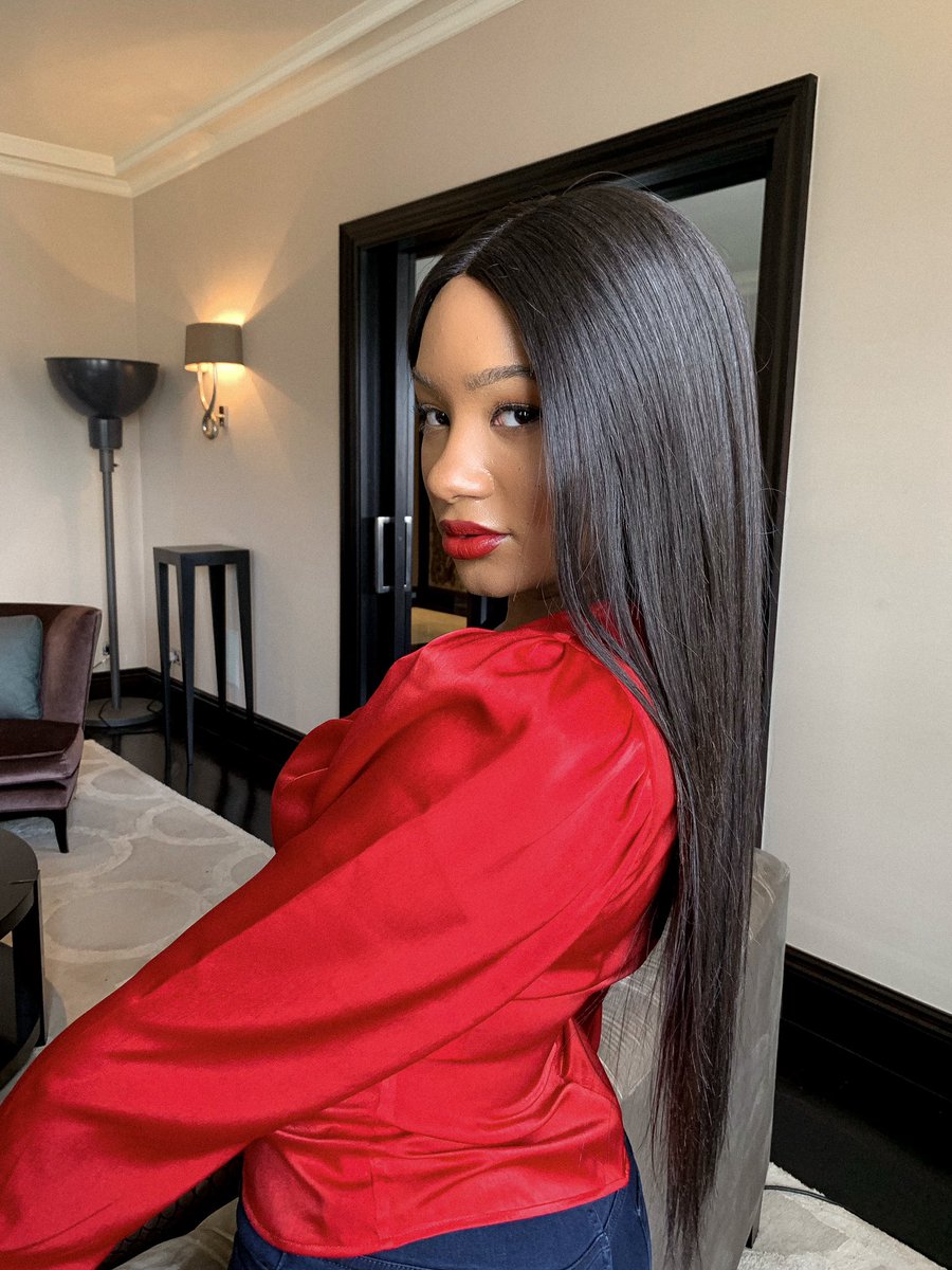 TemiOtedola's tweet photo. 🌹 https://t.co/5hhRfzVUQD