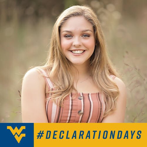 MeaganSchmuck's tweet photo. with graduation 36 days away i CANNOT wait to start college at WVU!!! i’m ready to bleed blue and gold!!💙💛 #WVUbound #DeclarationDays 🎉 https://t.co/SU7mywbbnK