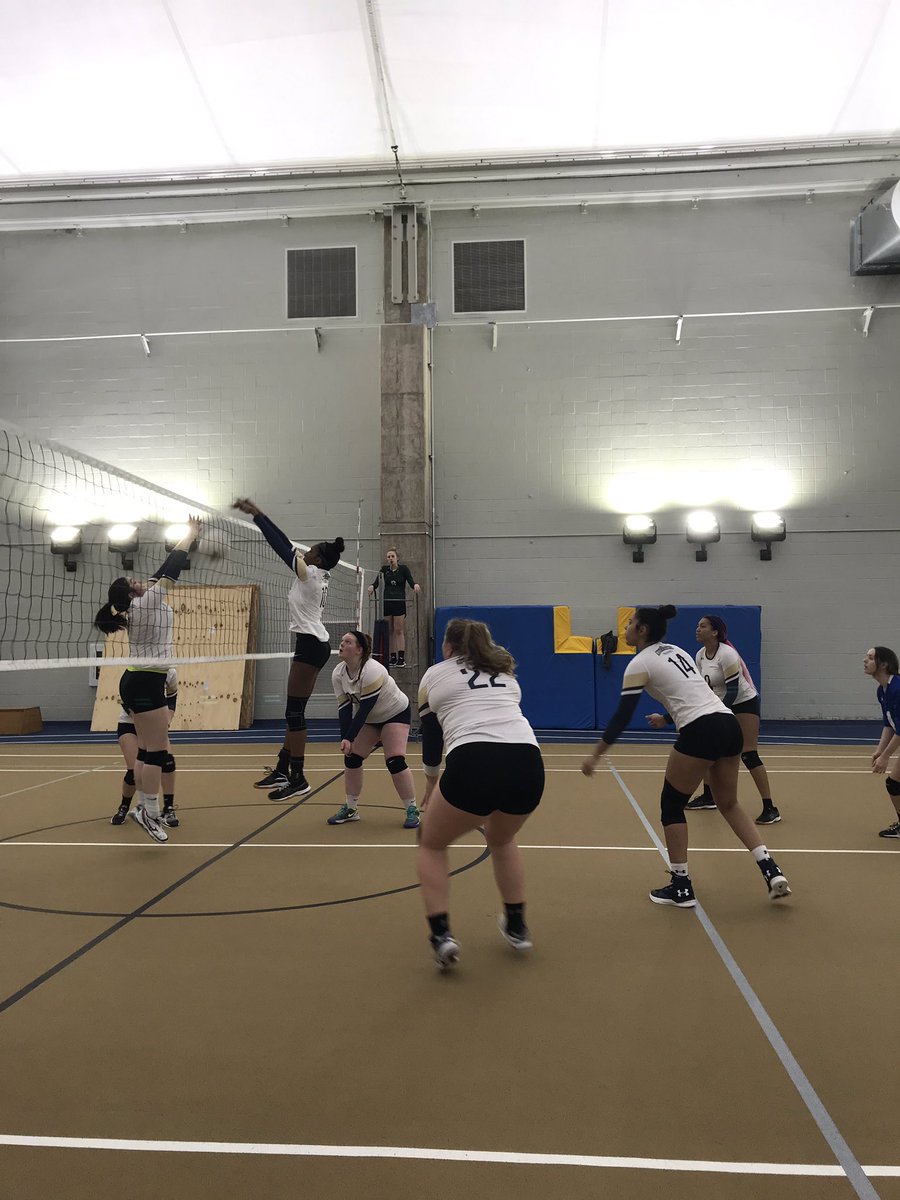 MSMUClubSports's tweet photo. Mount 1 be mount 2 is getting pretty intense https://t.co/xkJXWwzusk
