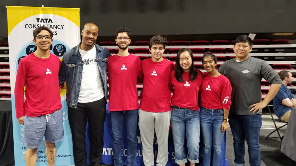 tcs_na's tweet photo. Check out these happy campers in the home stretch of @bitcmp! TCSers are providing mentorship and guidance to 1,200 hackers as they build out an idea over 36 hours. #bitcamp #bitcamp2019 #ExperienceTCS https://t.co/naNK68wZfP