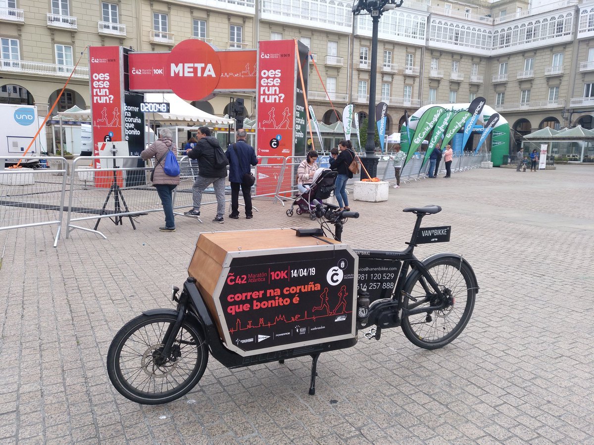 Gracias @Coruna42 y <a href="/ConcelloCoruna/">Concello da Coruña</a> por contar con nuestros servicios de reparto y fomentar  un circuito libre de humos. Enhorabuena a todos, organización, participantes y @SeguridadCoruna