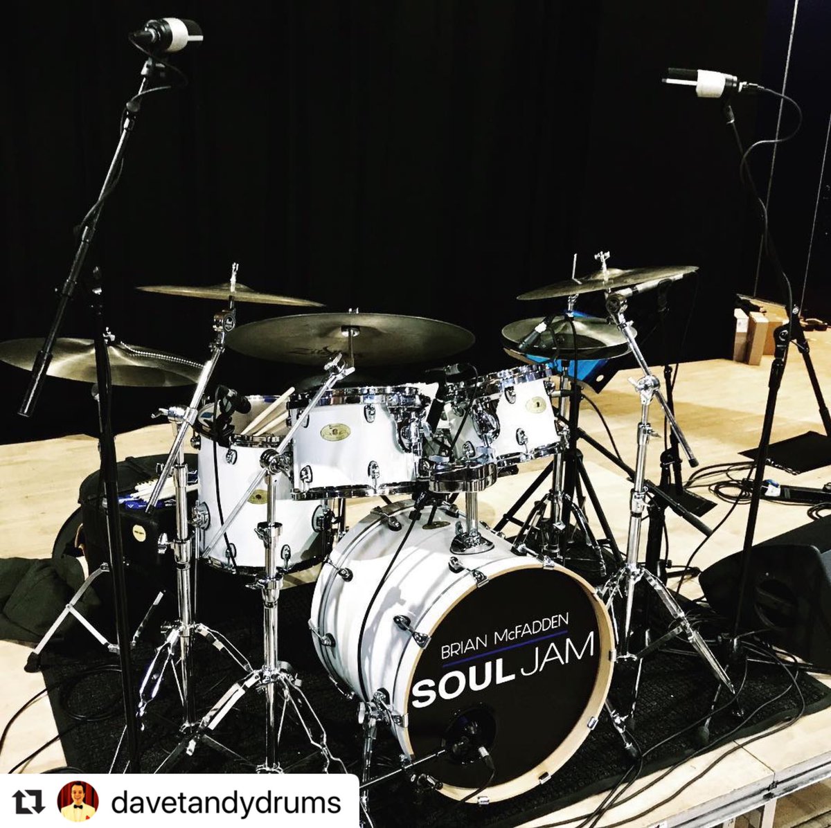 McFaddener_1988's tweet photo. #brianmcfadden #souljam #bmsouljam #tour 
#thestablesmk #miltonkeynes
📸Source: @DaveTandyDrums Instagram https://t.co/cRMNWWOwOw