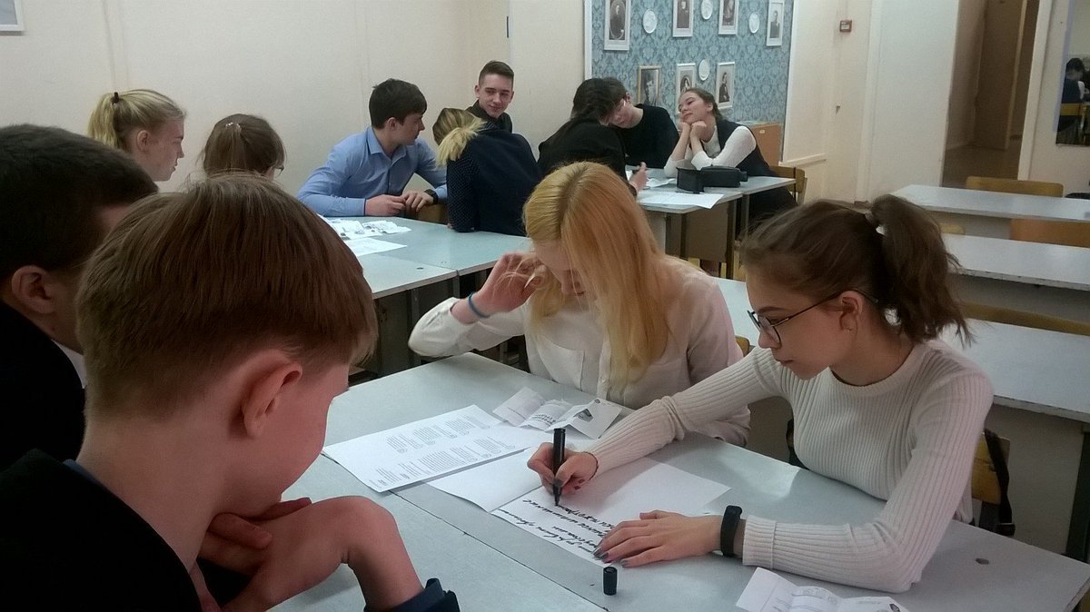 #Новоуральск #Лицей58 13 апреля - событийный день. ФГОС СОО в Лицее стартует 1 сентября. Но,как говорится,"Готовь сани..." ВПЕРВЫЕ в Лицее - образовательная сессия для 9-классников. Спроектировали сами и для себя? Значит интересно будет идеи воплощать в жизнь!