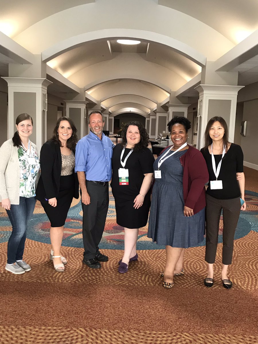UABPhDLife's tweet photo. Current and past @UABNews Postdoc Trainees unite at #NPA2019 We are missing @BWFPATH though! https://t.co/eVeInsQVqZ