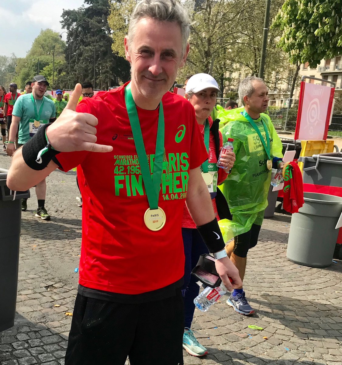 WOOHOO!ran the Paris Marathon in just over 4 hrs 30 mins!Thank you Paris for all the support I got today!!! You’re an amazing city with amazing people and I can’t wait to come back but first it’s time for a pint of Guinness!!!⁦⁦⁦⁦<a href="/parismarathon/">Schneider Electric Marathon de Paris</a>⁩