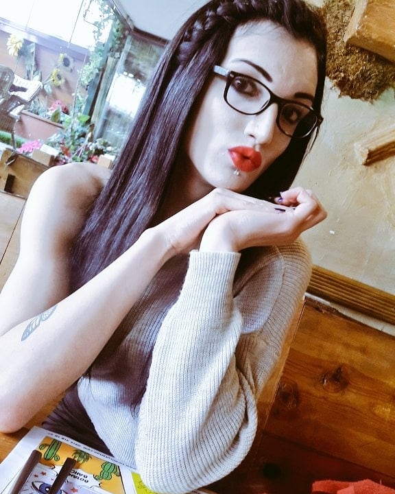 Provası yok hayatın. Ne yeniden yaşamak mümkün,nede yaşadıklarını sile bilmek.Güzel Yaşa Mutlu Ol.🥰♥️
📞0542 761 80 76 ankara merkez 
#cankayatravestileri #travestiankara
#ankaratravesti  #ankaratravestileri
--------------------------------
#kizilaytravesti #kizilaytravestileri